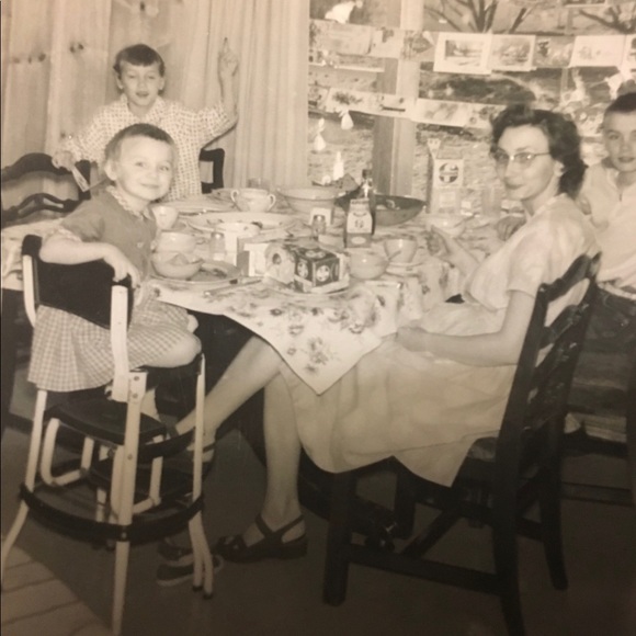 Welcome to Zane & Rose Boutique! - Picture 1 of 3